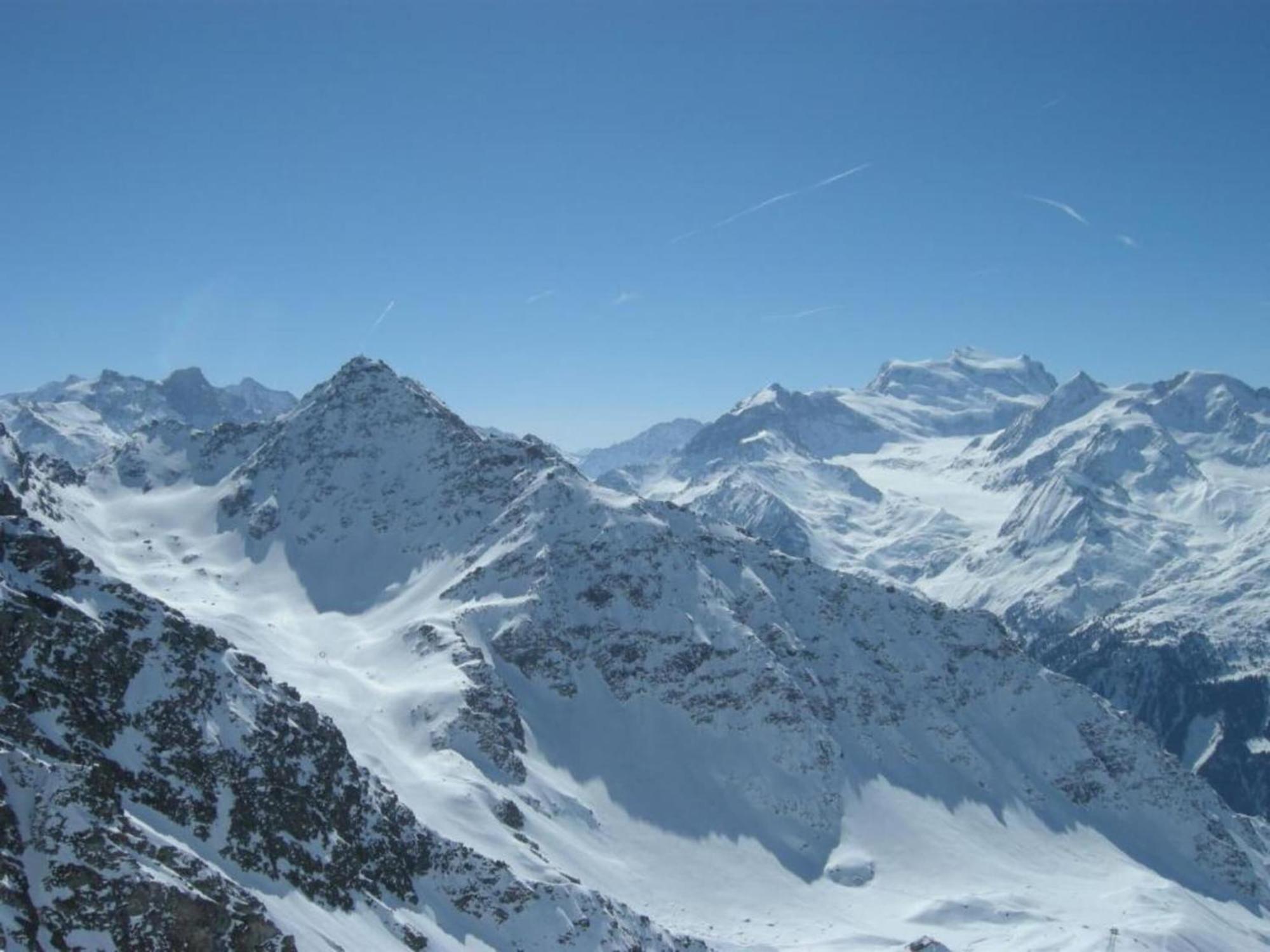 Apartment Only Approx 60M From The Ski Lift La Tzoumaz Exterior photo
